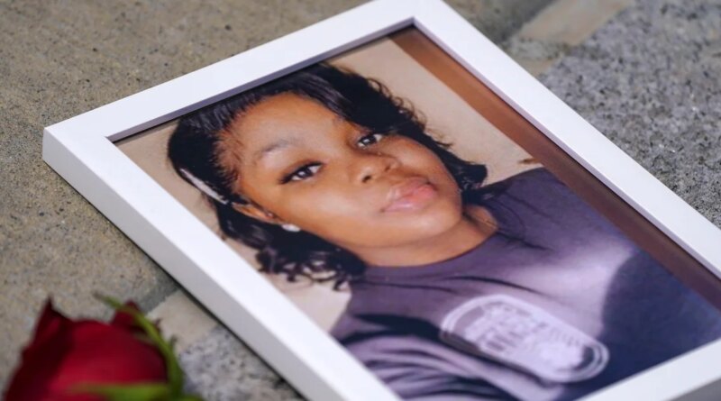DOJ moves to dismiss criminal case against ex-police officers charged for role in Breonna Taylor’s death