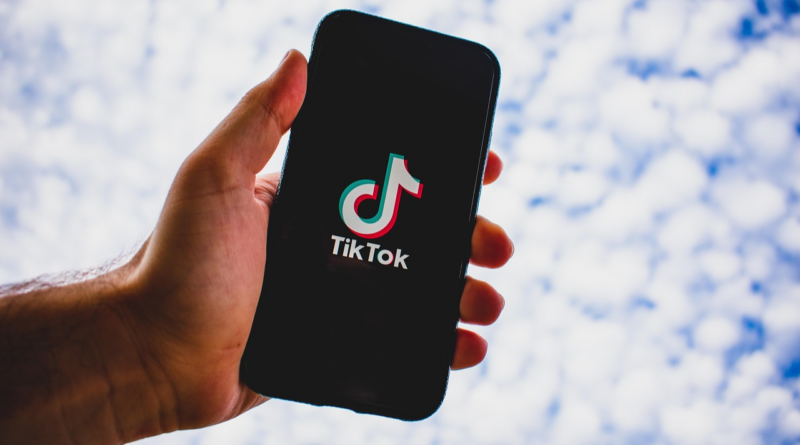 TikTok’s Jan 25 Outage Shuts Creators out of Income As Platform Goes Dark